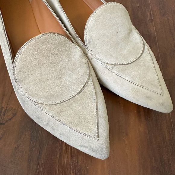 M. GEMI “The Gia” Pointed Toe Suede Flat in Taupe with Gold Accent - Picture 5 of 13